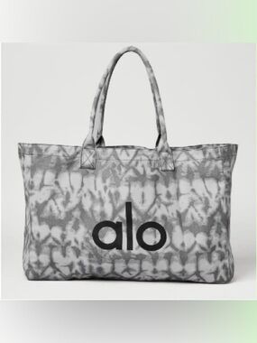 ALO Yoga Gray Tie Dye Canvas Cotton Tote Bag Large Travel & Gym Carry On NWT